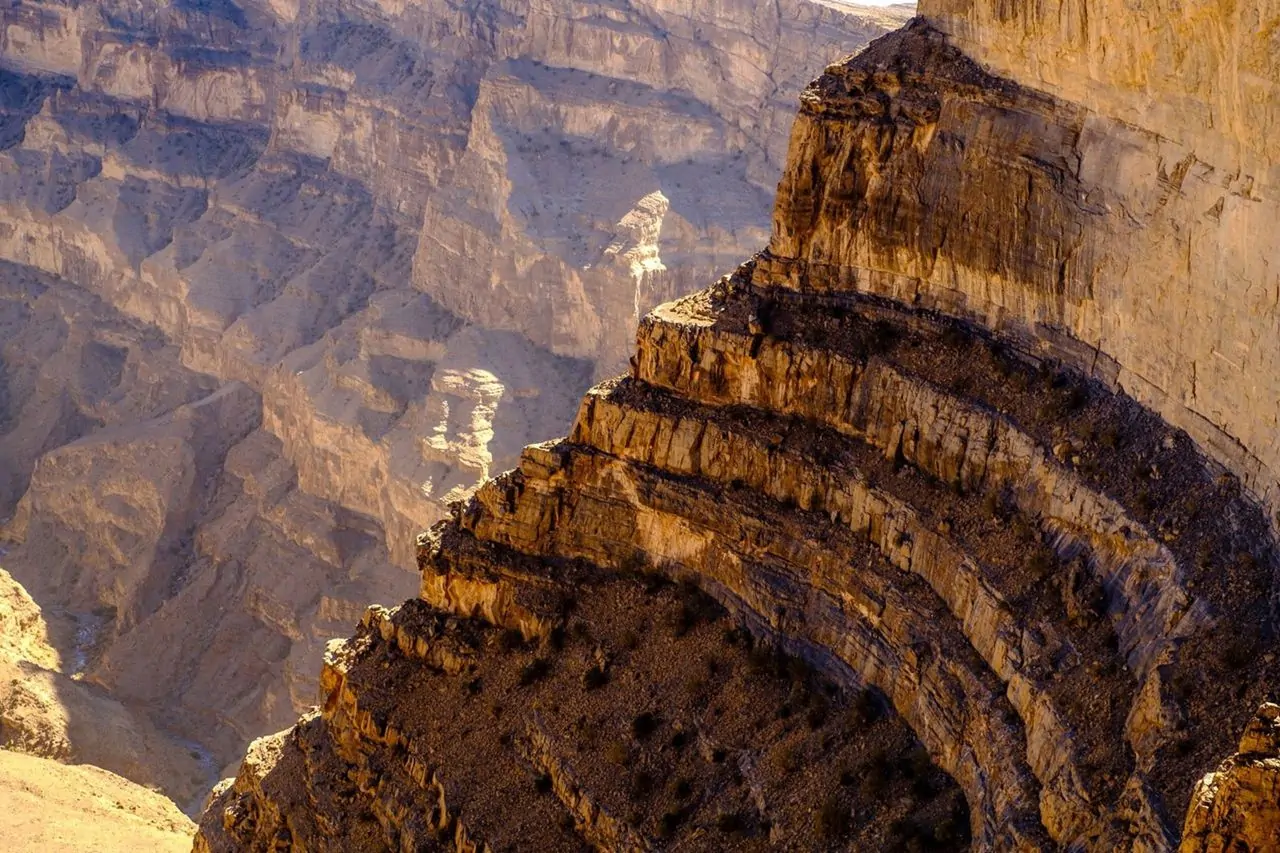 Reservar tour Picos y oasis de Omán