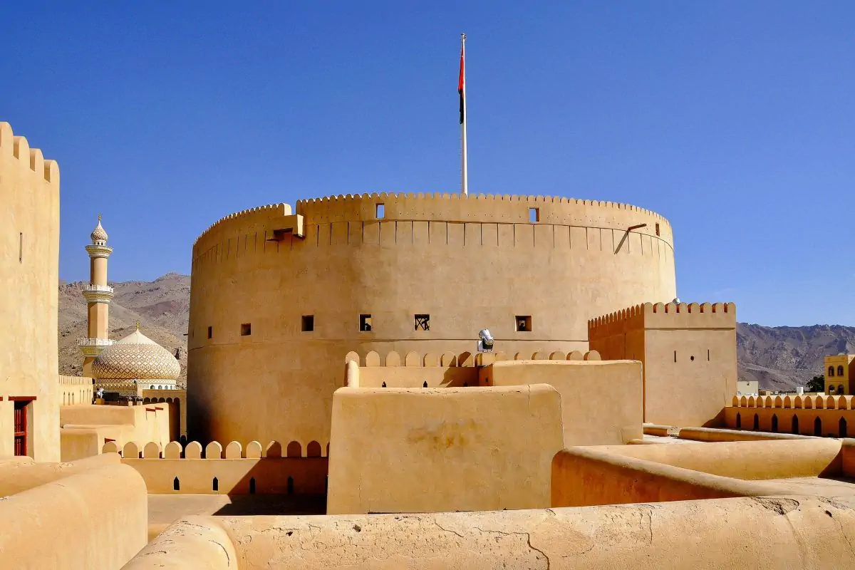 Book tour Oman