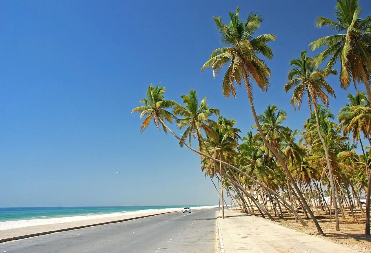 Reserve a excursão mágica de Omã